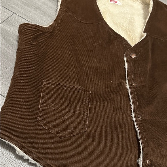 Vintage Levis Brown Corduroy Sherpa Vest Mens Large Snap On  size X-large - Picture 4 of 17